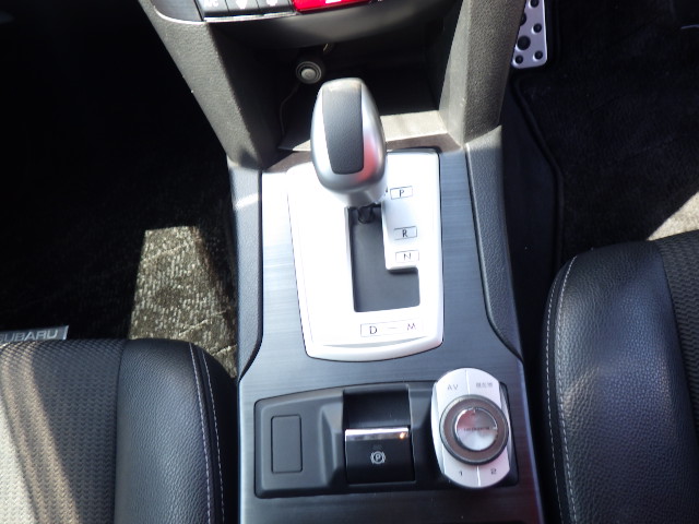 2013 SUBARU LEGACY B4